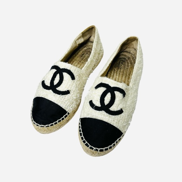 CHANEL TWEED CC ESPADRILLES - Picture 4 of 9